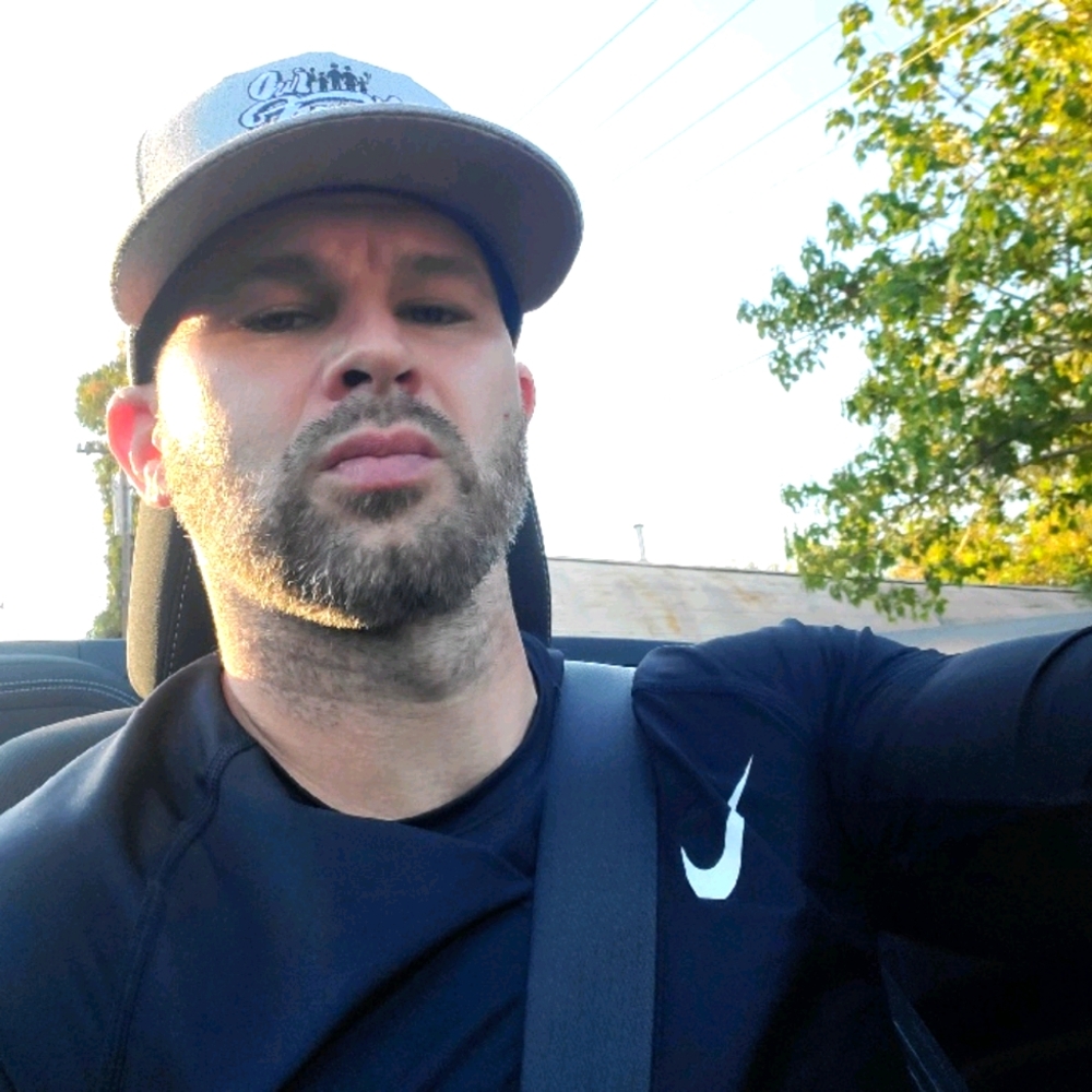 Meet your Posher, Vincent